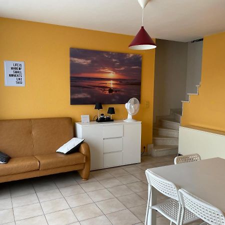 Gezellig Appartement In Oostende Exterior photo